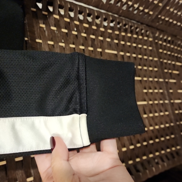 Nike active jacket. - Picture 10 of 10